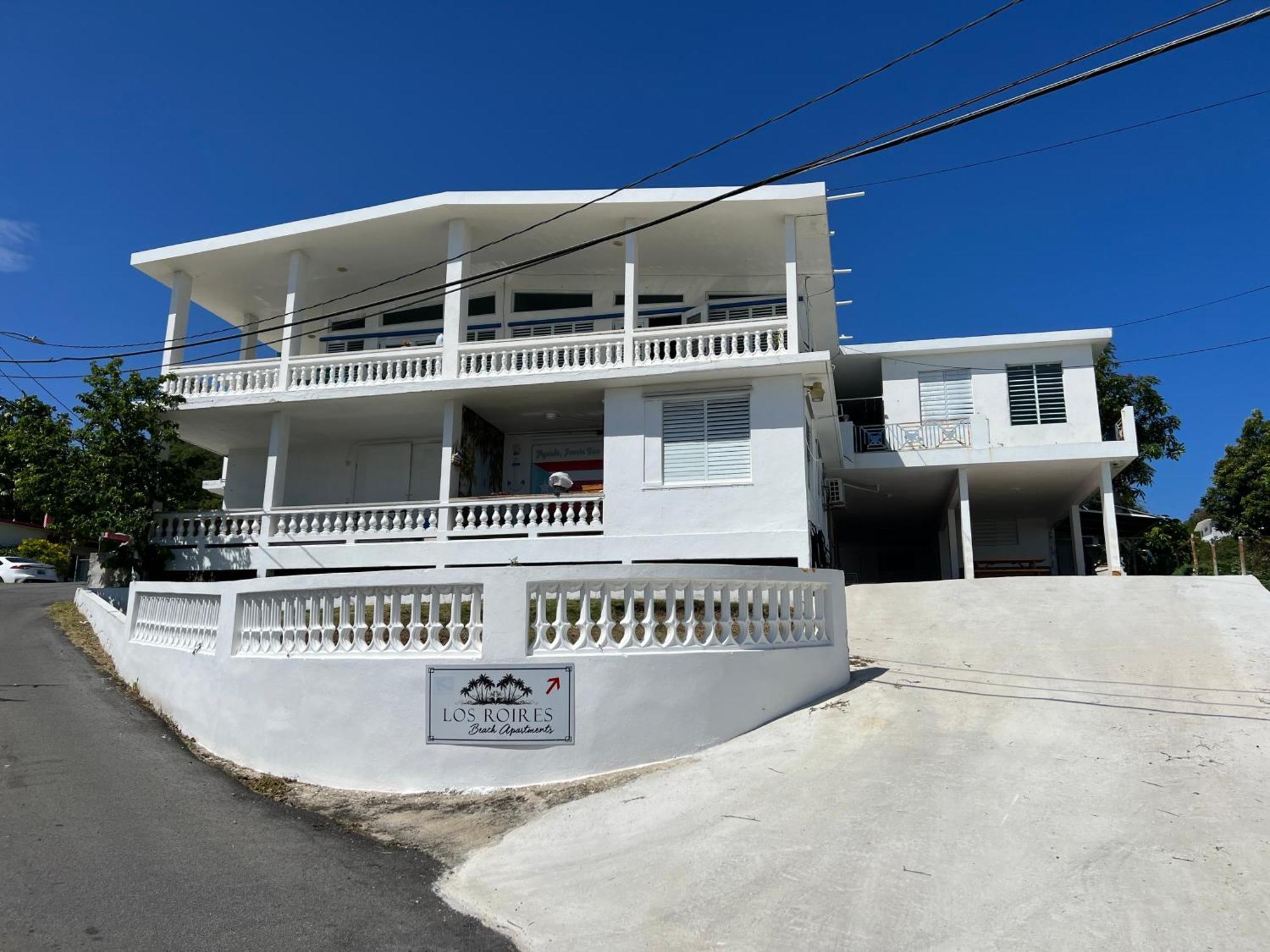 Los Roires Beach Apartments Фахардо Екстериор снимка